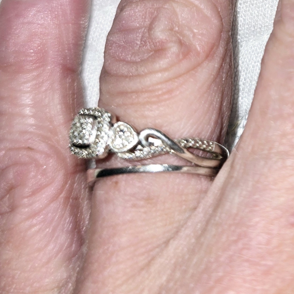 925 Vintage Style Engagement Ring - Picture 3 of 5